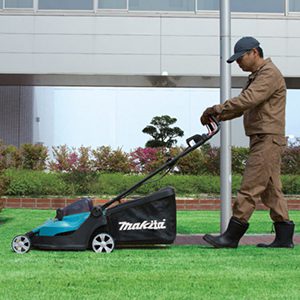 18V+18V LXT - Cordless Lawn Mower DLM431 1 18V+18V LXT - Cordless Lawn Mower DLM431 1